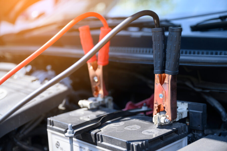 How to Jumpstart a Dead Car Battery
